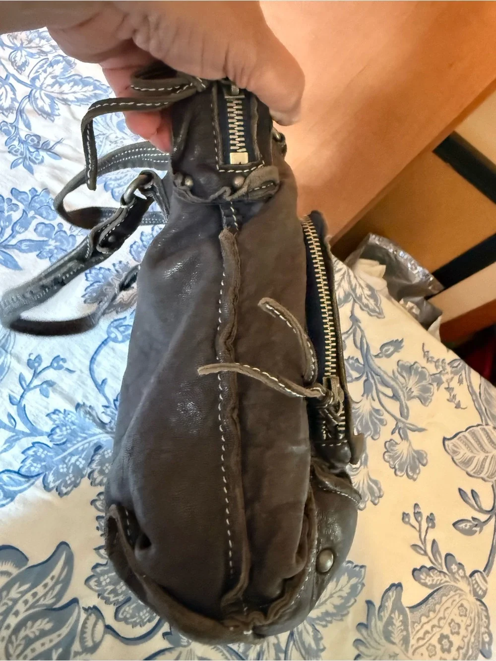 OLIVIA HARRIS Dark Gray LEATHER SATCHEL TOTE  BAG Purse Pocketbook